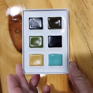 NWT sold out 6 pan Watercolor set: Cool